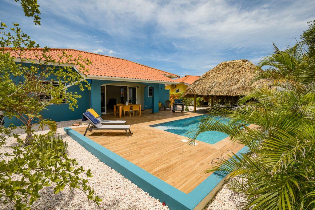 Terasse und Pool Ferienhaus Barku di Bela, herrliches Ferienhaus auf Curacao