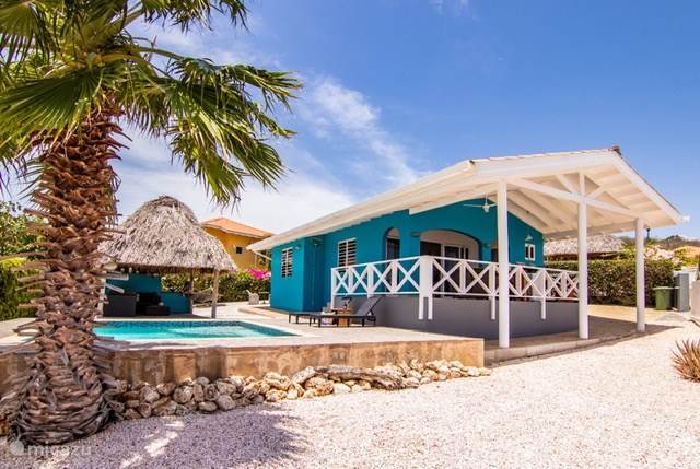 Haus mit Pool für den Urlaub auf Curacao im Villapark Fontein