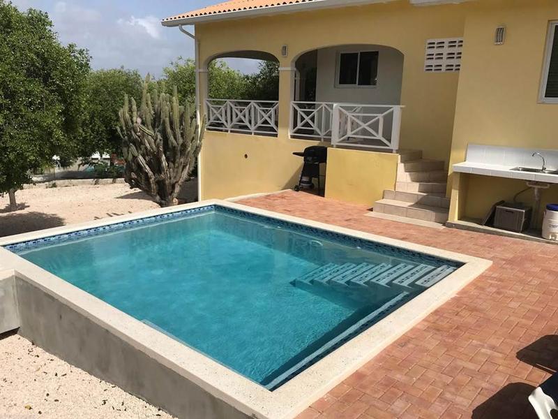 Schönes Ferienhaus auf Curacao mit Pool und tollem Ausblick