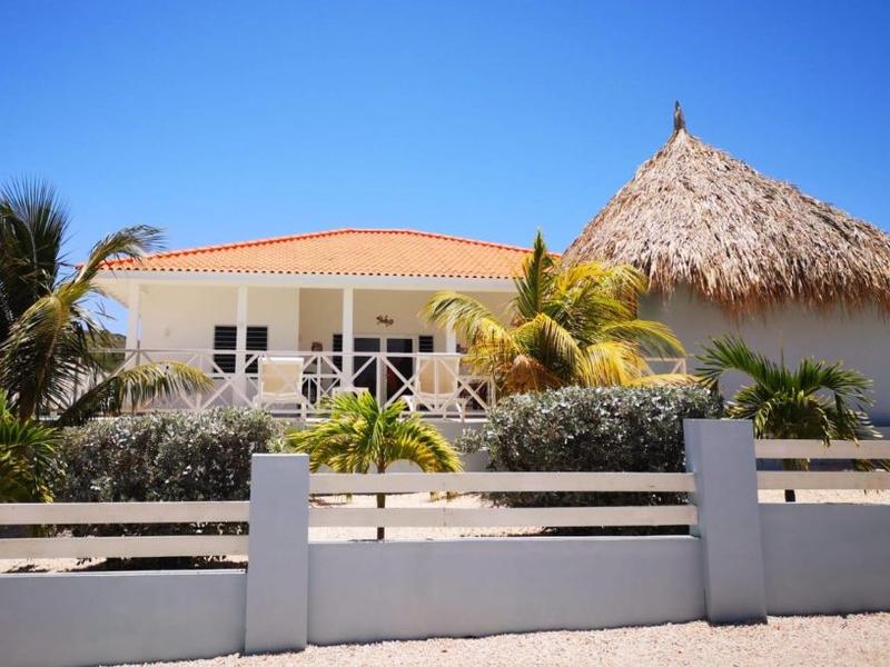 Hübsches Ferienhaus mit Pool auf Curacao