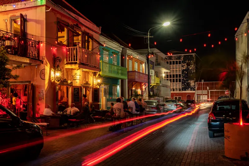 Pietermaai in Curacao bei Nacht
