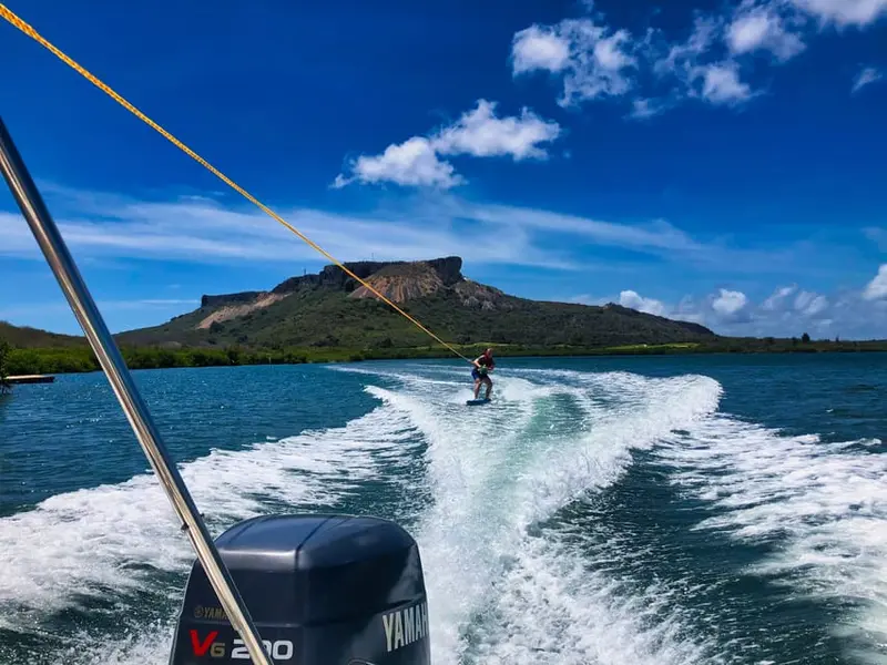 wakeboarding in curacao