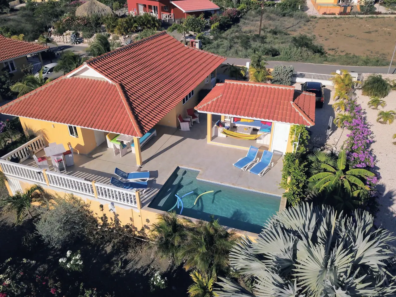 Kas Tribon Curacao