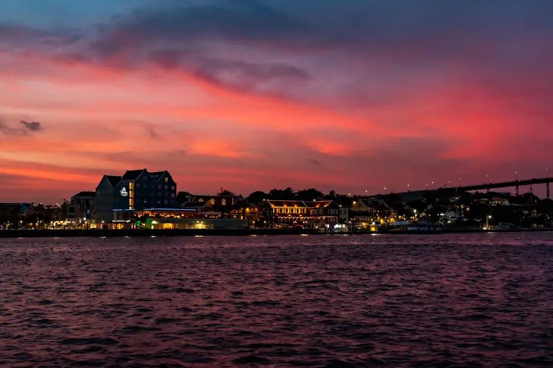 Otrobanda nach Sonnenuntergang